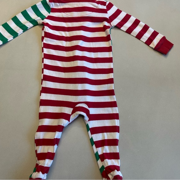 The Children's Place Babies “Santa’s Little Helper” Sleeper.  3-6 Months - Picture 5 of 8